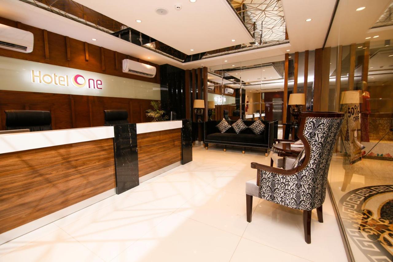 Hotel One Rahim Yar Khan Club Road 外观 照片